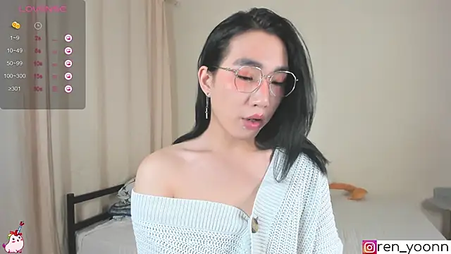 Snapshot of Ren_yoon chatting on September 27, 9:53 pm Ren yoon online show from September 27, 9:53 pm