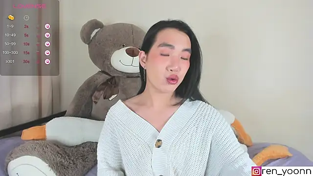 Snapshot of Ren_yoon chatting on October 23, 6:34 am Ren yoon online show from October 23, 6:34 am