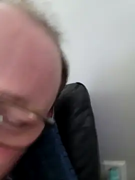 gdawg78 online show from March 2, 9:32 pm