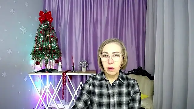 queen a n i online show from January 8, 9:22 am