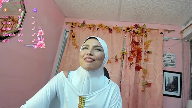 Snapshot of DarshaKhemu chatting on November 18, 8:35 pm DarshaKhemu online show from November 18, 8:35 pm