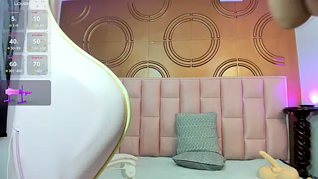Snapshot of valeriaa19 chatting on January 26, 8:36 am valeriaa19 online show from January 26, 8:36 am
