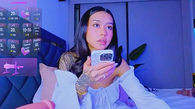 Mia Tin online show from February 27, 6:52 pm