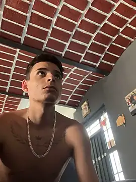 brianor89 online show from October 2, 3:08 pm