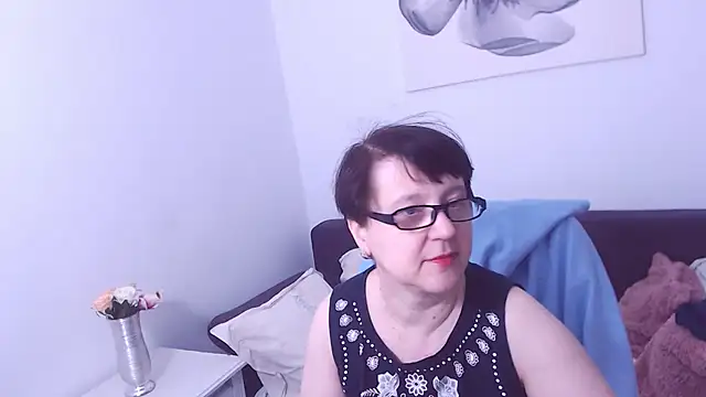 ChristaRose online show from January 10, 6:49 pm