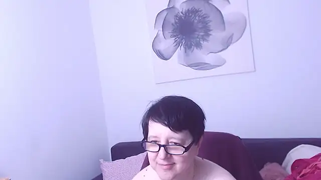 Snapshot of ChristaRose chatting on June 27, 2:05 am ChristaRose online show from June 27, 2:05 am