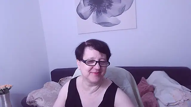 Snapshot of ChristaRose chatting on July 19, 11:25 am ChristaRose online show from July 19, 11:25 am