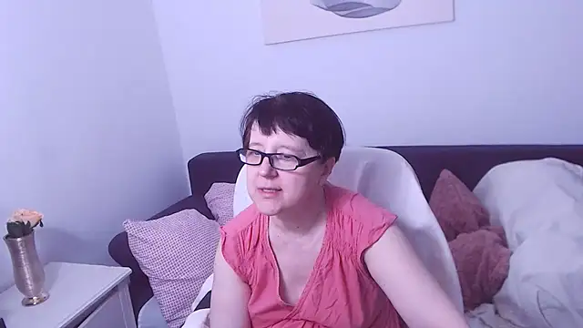 Snapshot of ChristaRose chatting on July 31, 8:19 pm ChristaRose online show from July 31, 8:19 pm