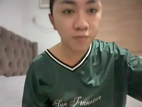 Local Hoelyx online show from March 19, 5:06 pm