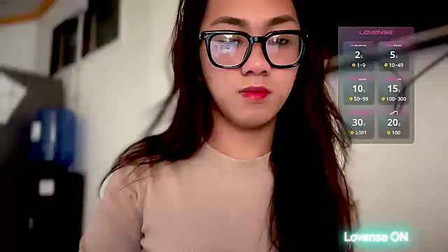 Local Hoelyx online show from April 17, 5:21 am