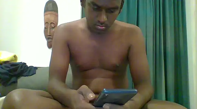 Snapshot of Slavebottombdsm09 chatting on February 7, 12:20 am Slavebottombdsm09 online show from February 7, 12:20 am