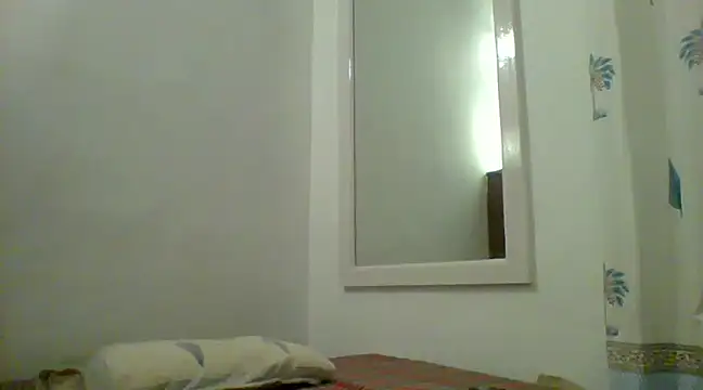 Snapshot of Slavebottombdsm09 chatting on February 12, 2:10 pm Slavebottombdsm09 online show from February 12, 2:10 pm
