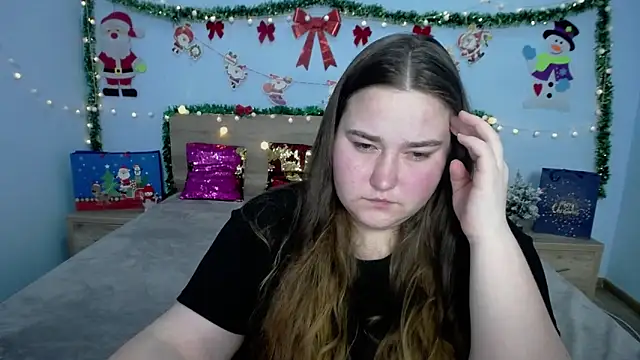 Snapshot of XX_Daniella_XX chatting on December 15, 7:31 pm XX Daniella XX online show from December 15, 7:31 pm