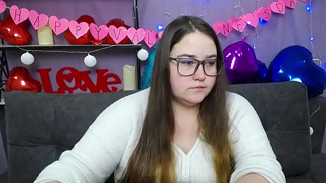 Snapshot of XX_Daniella_XX chatting on February 14, 7:02 pm XX Daniella XX online show from February 14, 7:02 pm