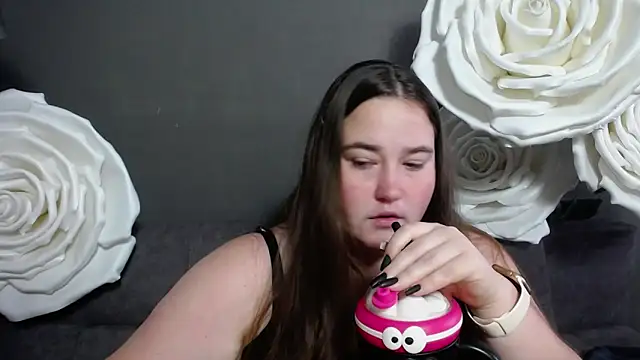 Snapshot of XX_Daniella_XX chatting on September 24, 6:17 am XX Daniella XX online show from September 24, 6:17 am