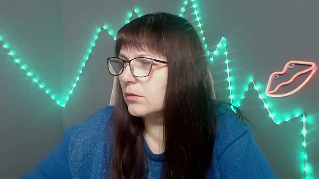 AliceInksSweetty online show from March 1, 7:10 am