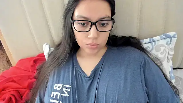 roniewester online show from May 2, 2:33 pm