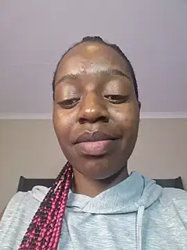 Snapshot of Sexynaughty_Gal chatting on December 12, 6:53 pm Sexynaughty Gal online show from December 12, 6:53 pm