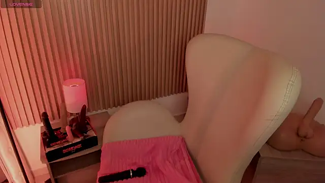 Snapshot of MarianL0ve chatting on January 25, 1:41 pm MarianL0ve online show from January 25, 1:41 pm