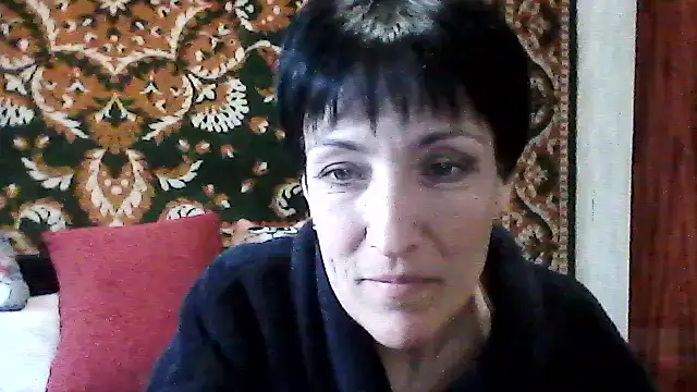 SunnyAmorre online show from April 10, 10:42 am