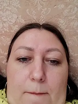 Snapshot of Rini333 chatting on May 26, 3:30 pm Rini333 online show from May 26, 3:30 pm