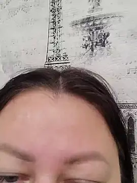 Snapshot of Rini333 chatting on June 5, 10:10 am Rini333 online show from June 5, 10:10 am