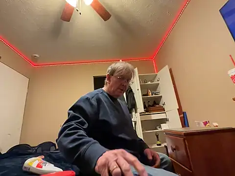 jck1m0t online show from January 11, 6:14 am