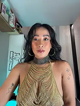 AsianMilfSheryl online show from June 29, 5:25 am