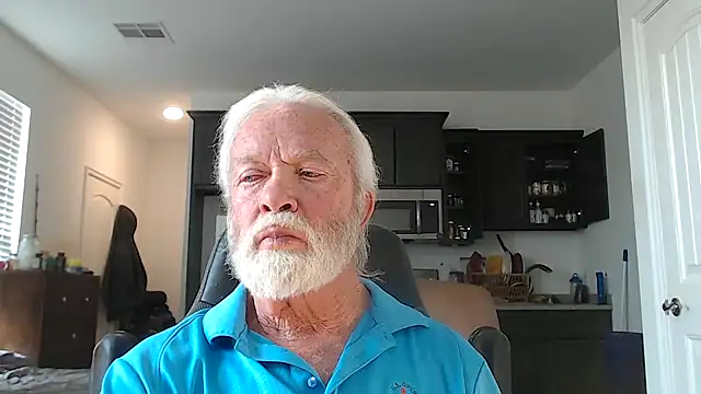 Snapshot of rockpoint69 chatting on January 2, 6:45 pm rockpoint69 online show from January 2, 6:45 pm