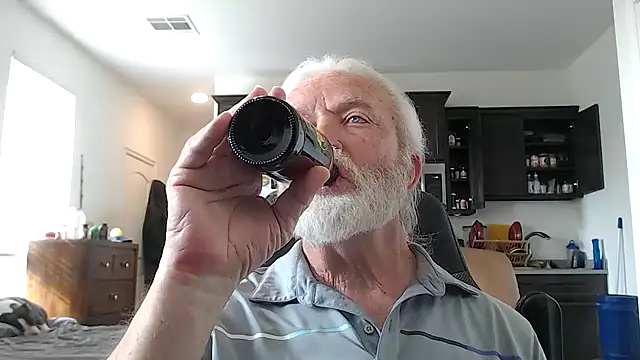 Snapshot of rockpoint69 chatting on January 3, 5:42 pm rockpoint69 online show from January 3, 5:42 pm