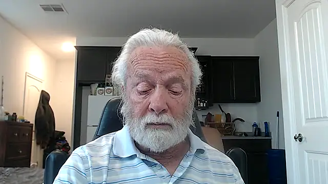 Snapshot of rockpoint69 chatting on January 5, 6:02 pm rockpoint69 online show from January 5, 6:02 pm