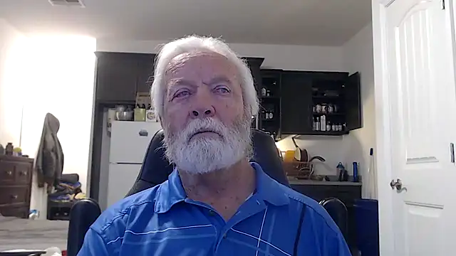 Snapshot of rockpoint69 chatting on January 12, 1:37 pm rockpoint69 online show from January 12, 1:37 pm