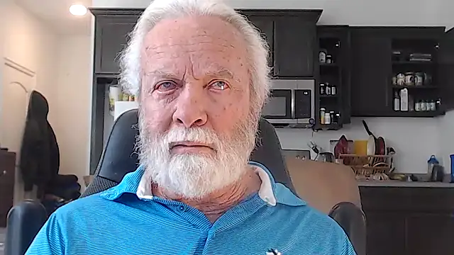 Snapshot of rockpoint69 chatting on January 17, 9:17 pm rockpoint69 online show from January 17, 9:17 pm