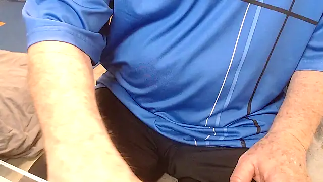 Snapshot of rockpoint69 chatting on January 23, 8:36 am rockpoint69 online show from January 23, 8:36 am