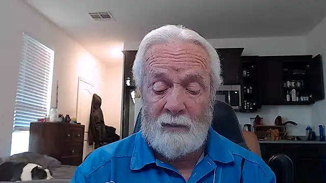 Snapshot of rockpoint69 chatting on January 23, 2:07 pm rockpoint69 online show from January 23, 2:07 pm