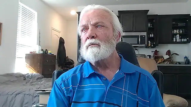 Snapshot of rockpoint69 chatting on January 23, 6:24 pm rockpoint69 online show from January 23, 6:24 pm