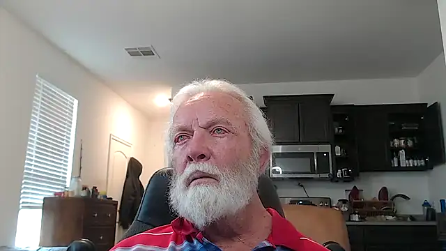 Snapshot of rockpoint69 chatting on January 30, 7:04 pm rockpoint69 online show from January 30, 7:04 pm