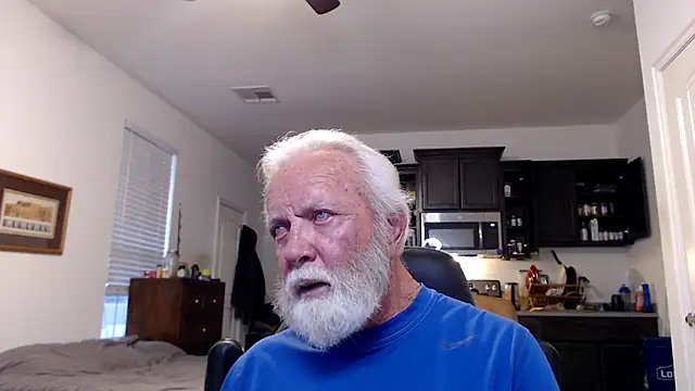 Snapshot of rockpoint69 chatting on February 10, 11:13 pm rockpoint69 online show from February 10, 11:13 pm