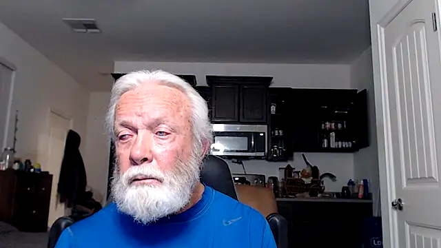 Snapshot of rockpoint69 chatting on February 11, 10:48 am rockpoint69 online show from February 11, 10:48 am