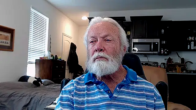 Snapshot of rockpoint69 chatting on February 12, 6:51 pm rockpoint69 online show from February 12, 6:51 pm