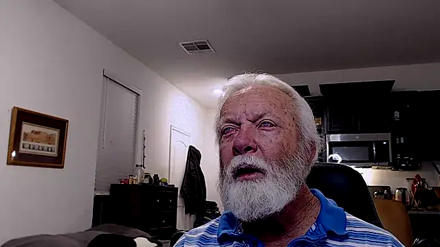 Snapshot of rockpoint69 chatting on February 13, 7:56 am rockpoint69 online show from February 13, 7:56 am