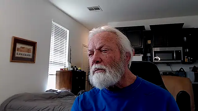 Snapshot of rockpoint69 chatting on February 13, 8:13 pm rockpoint69 online show from February 13, 8:13 pm