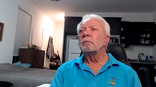 Snapshot of rockpoint69 chatting on September 27, 10:42 am rockpoint69 online show from September 27, 10:42 am