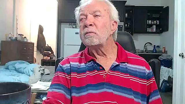 Snapshot of rockpoint69 chatting on December 4, 9:18 am rockpoint69 online show from December 4, 9:18 am