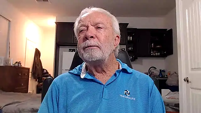 rockpoint69 online show from April 30, 8:31 am