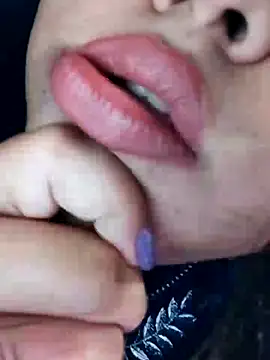 Srishtijain51 online show from January 5, 2:52 pm