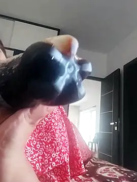 Srishtijain51 online show from February 13, 11:17 am