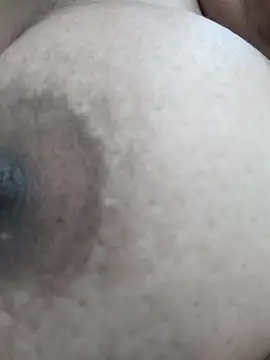 Srishtijain51 online show from February 14, 8:21 am