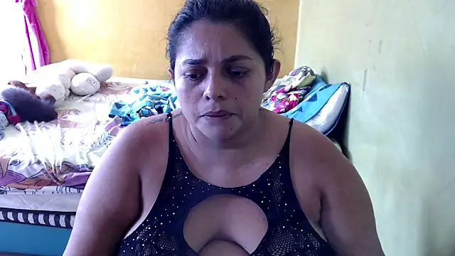 yulieth bbw online show from February 14, 7:10 pm