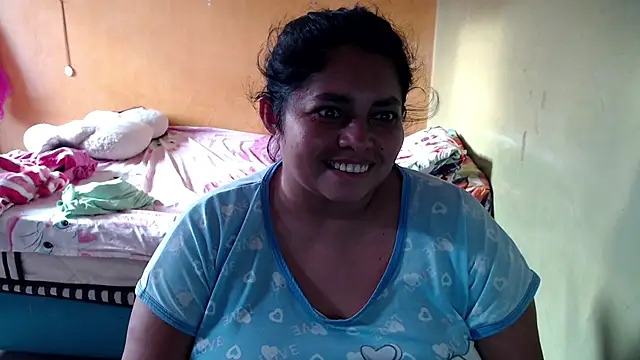 Snapshot of yulieth_bbw chatting on July 14, 11:38 am yulieth bbw online show from July 14, 11:38 am
